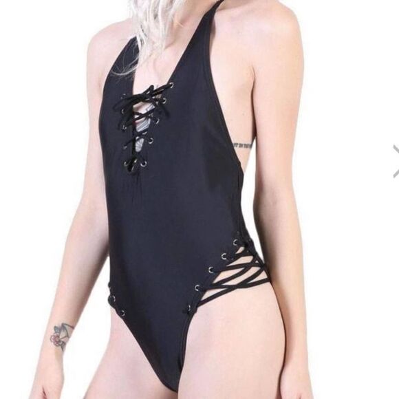 Pretty Attitude Tied Up Lace Up One Piece Swimsuit - Picture 2 of 4